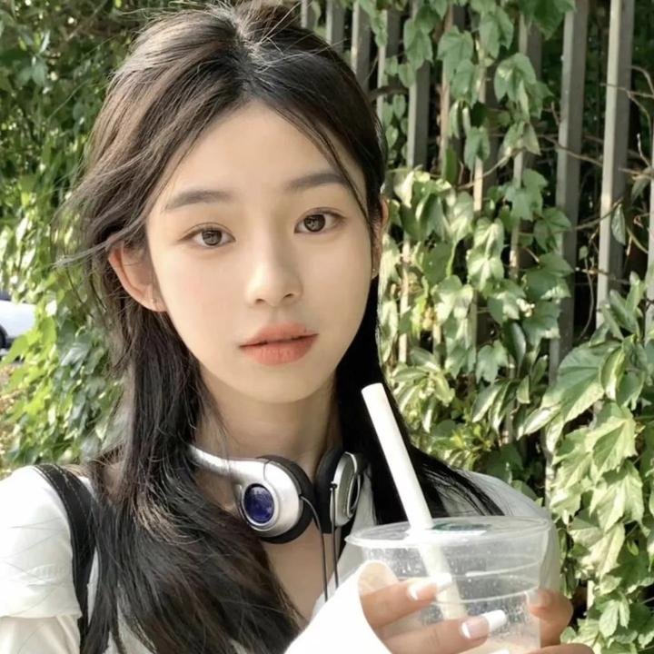 天降萌宝顾家少爷赖上我