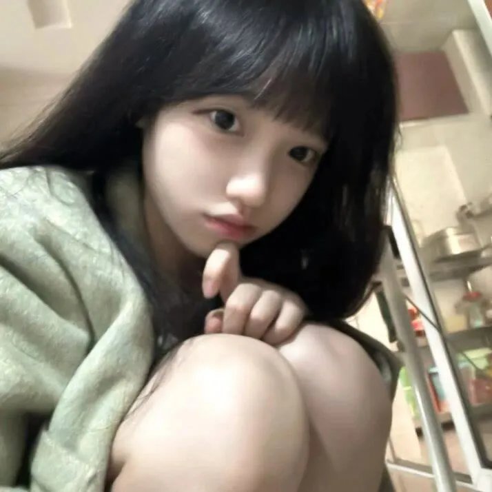 防暴女孩 海报